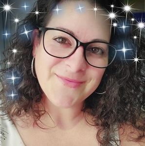 Meet your Posher, Andreia